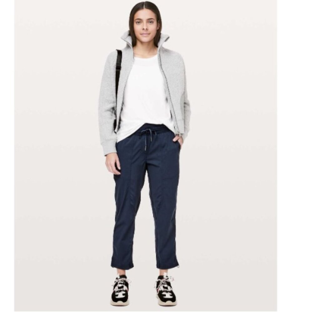 Lululemon Dance Studio Crop Pants 25", True Navy | Size 2